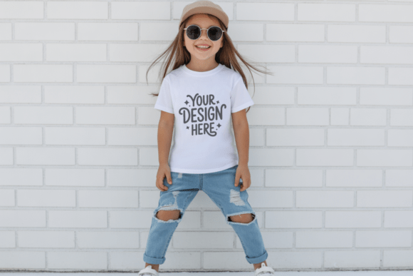 Kids Gildan 5000B T-shirt Mockup 6 Graphics Review